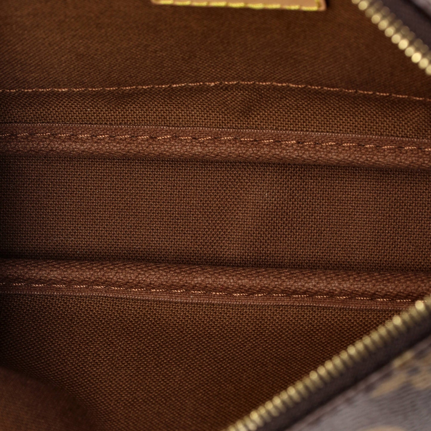 STRAPSTORY CROSSBODY BAG - 477