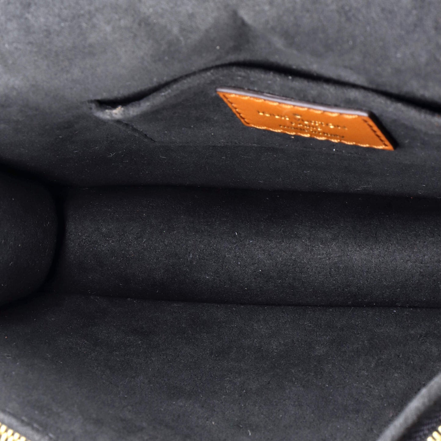 STRAPSTORY SHOULDER BAG - 704