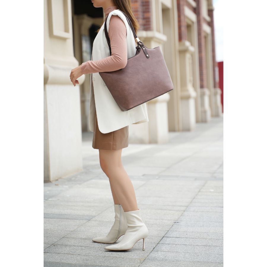 StrapStory - Tote Bag 176