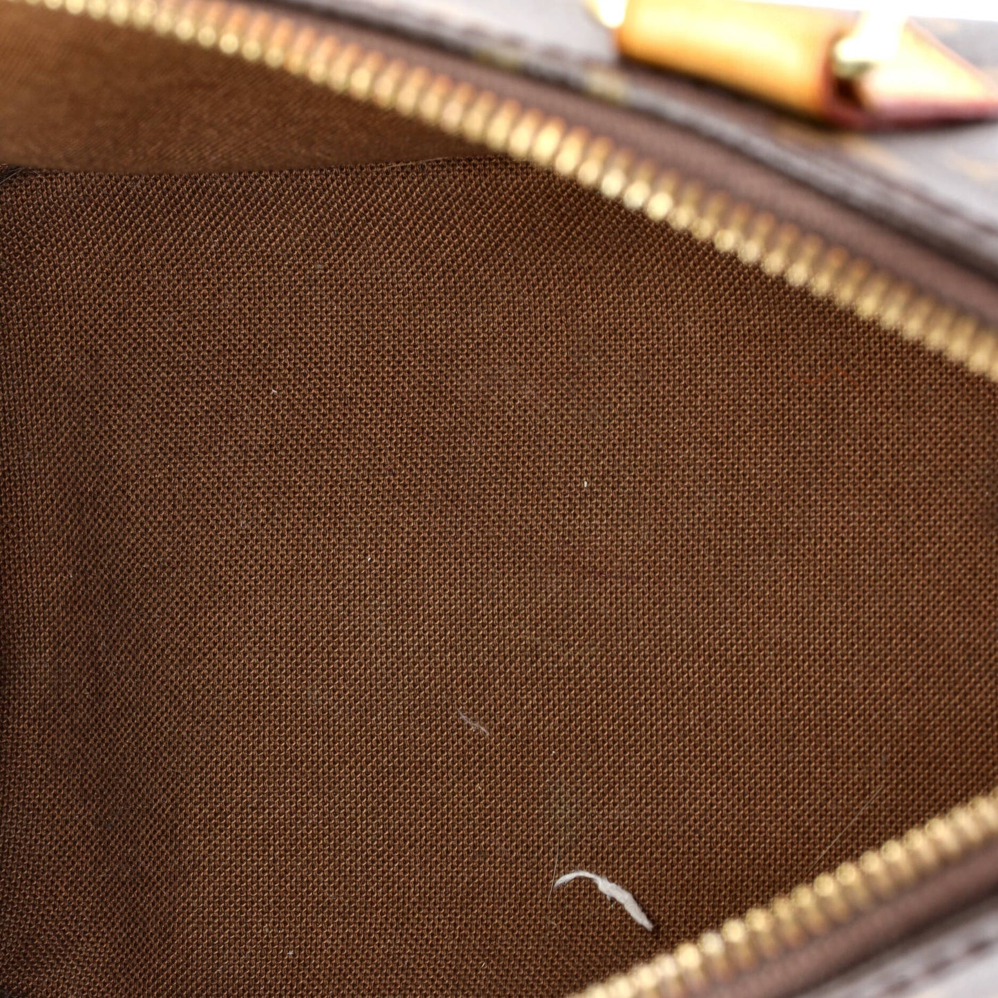 STRAPSTORY CROSSBODY BAG - 752