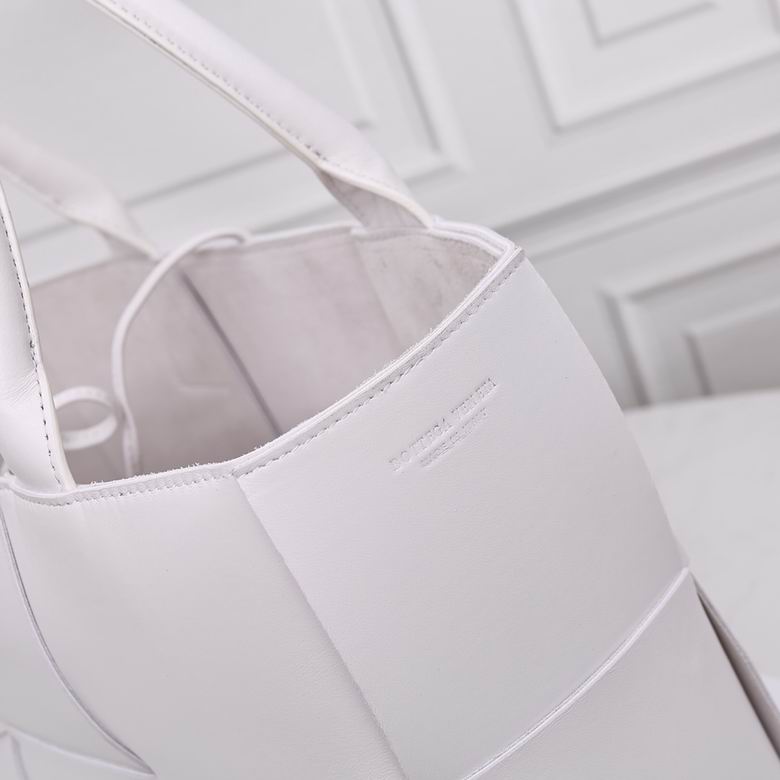 BTVA-Bags - Strap Story - 087