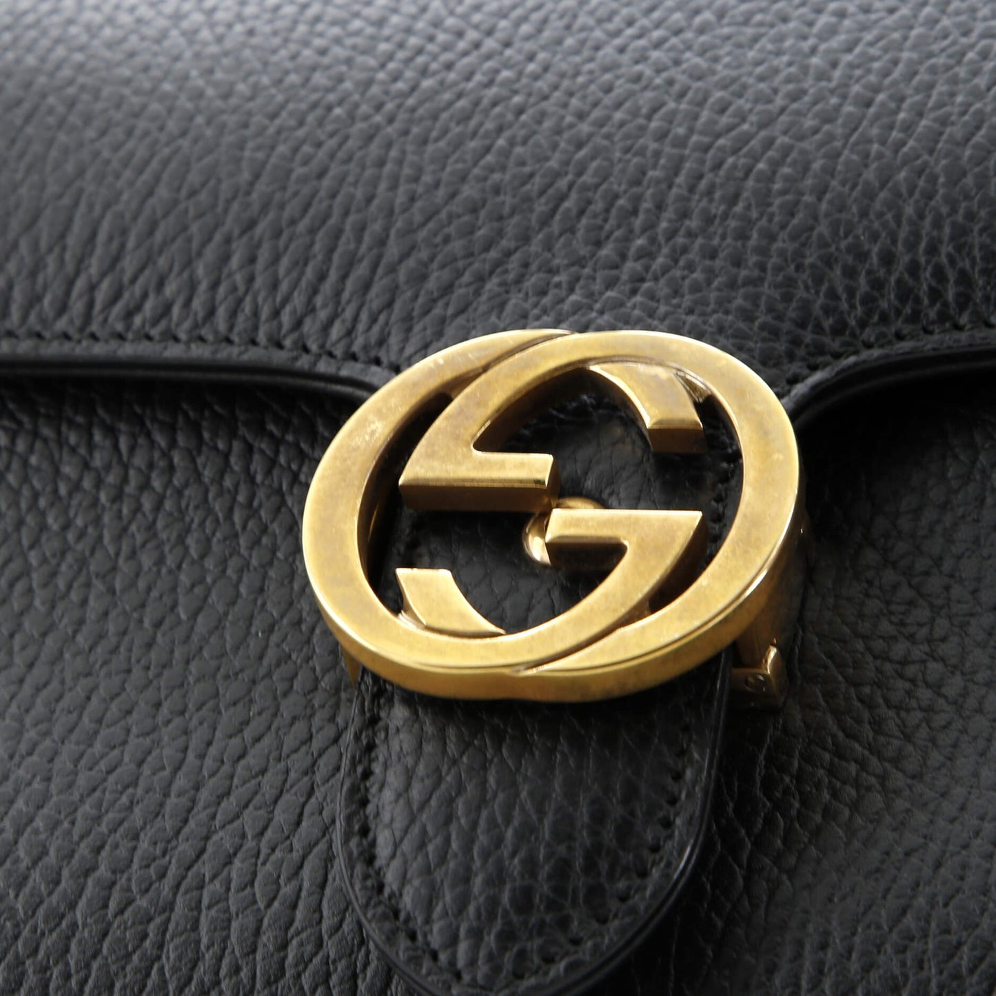 STRAPSTORY SHOULDER BAG - 666