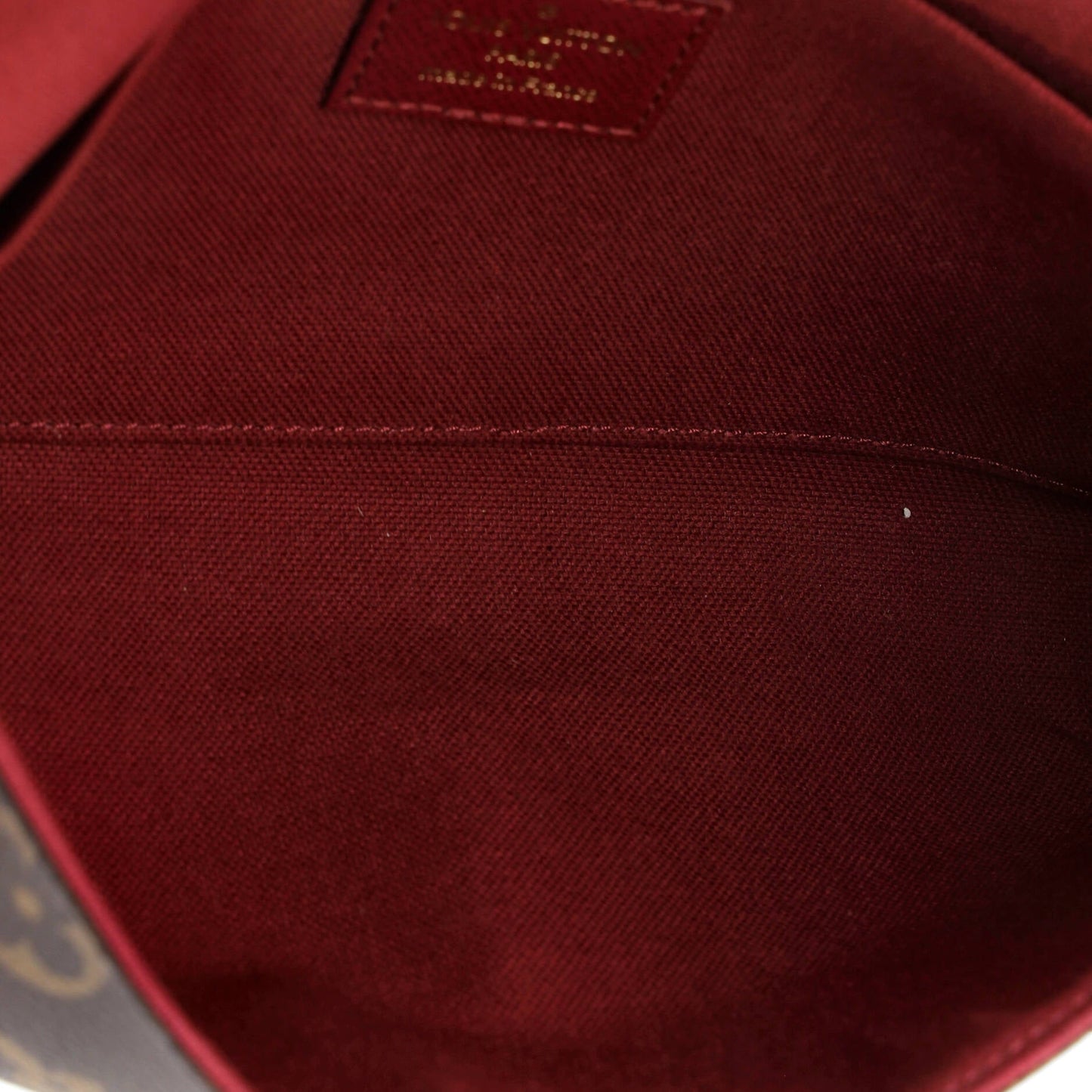 STRAPSTORY CROSSBODY BAG - 969