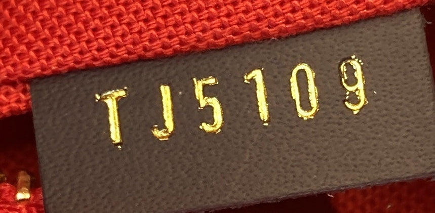 STRAPSTORY TOTE - 435