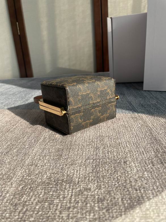 CLNE-Bags - Strap Story - 273