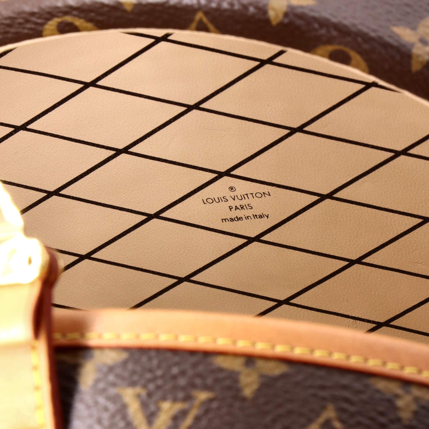 STRAPSTORY CROSSBODY BAG - 933