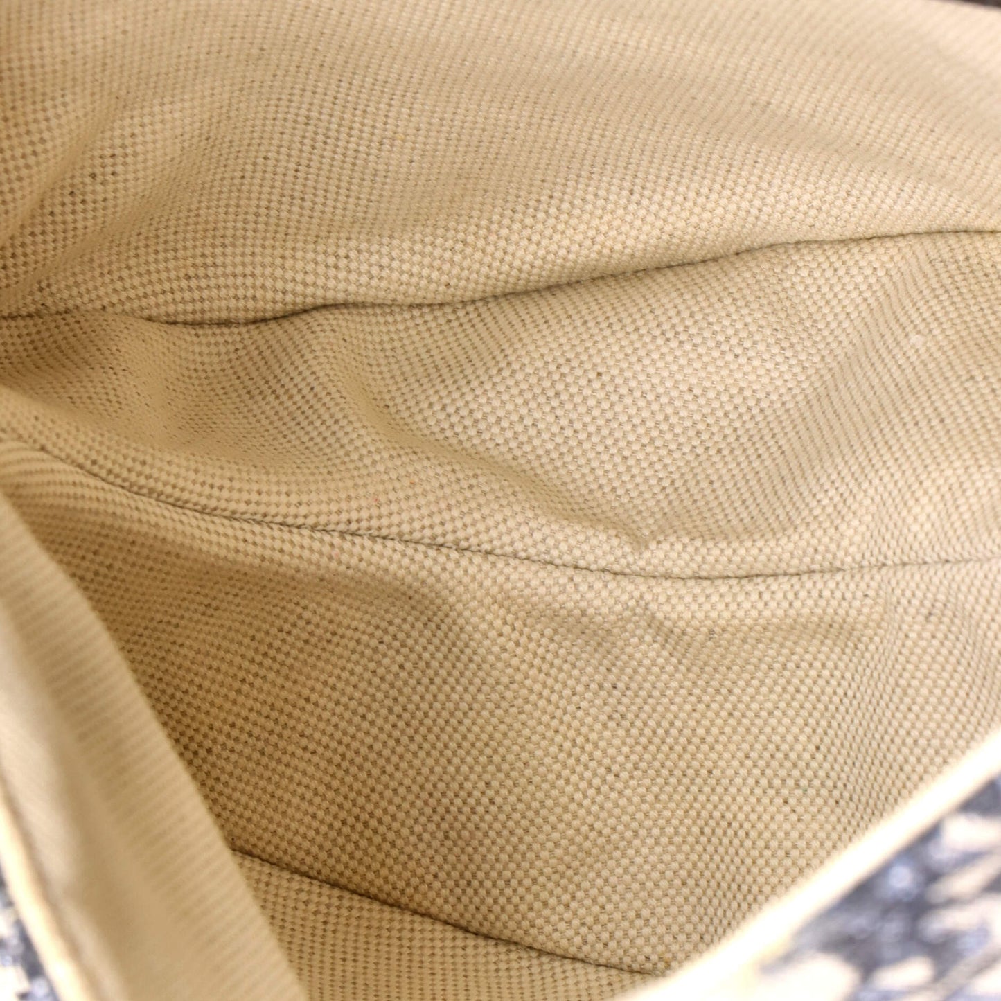 STRAPSTORY SHOULDER BAG - 961