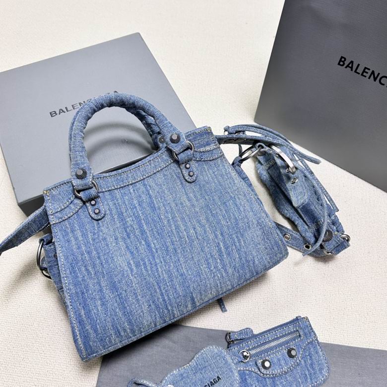 BLGA-Bags - Strap Story - 404