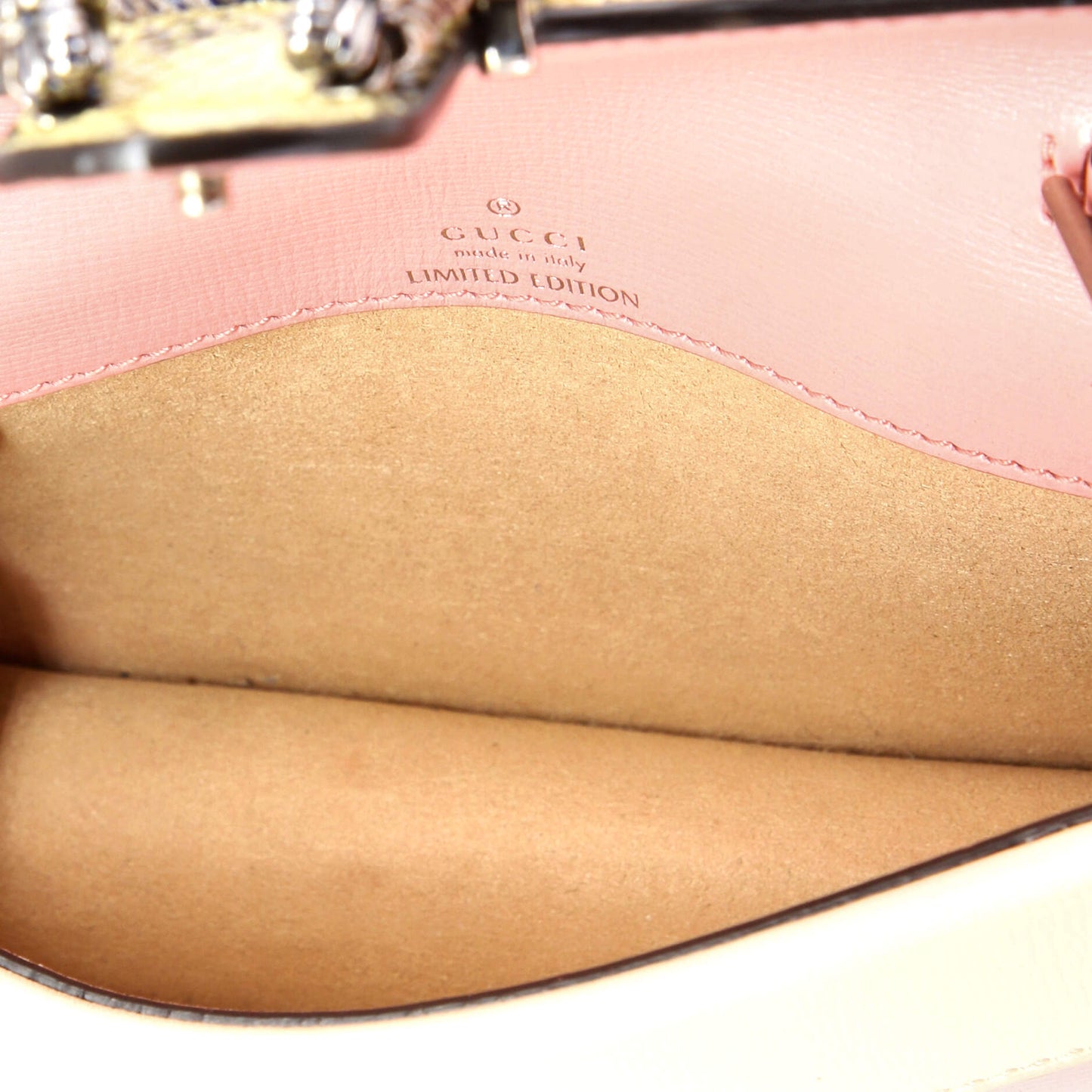 STRAPSTORY CROSSBODY BAG - 1300
