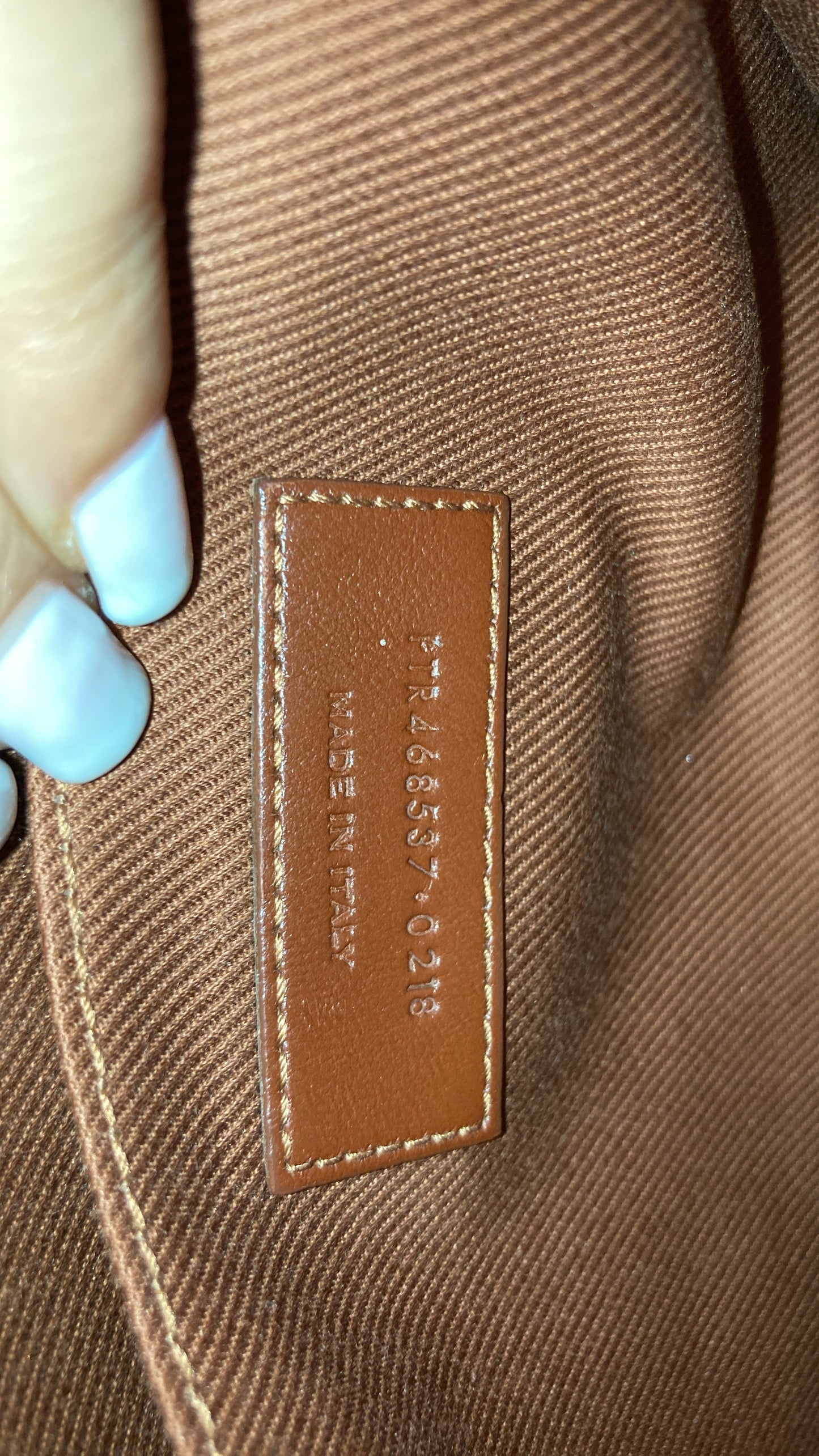 STRAPSTORY CROSSBODY BAG - 2303