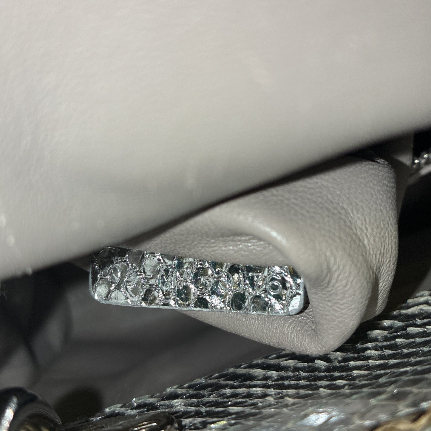 STRAPSTORY CROSSBODY BAG - 1895