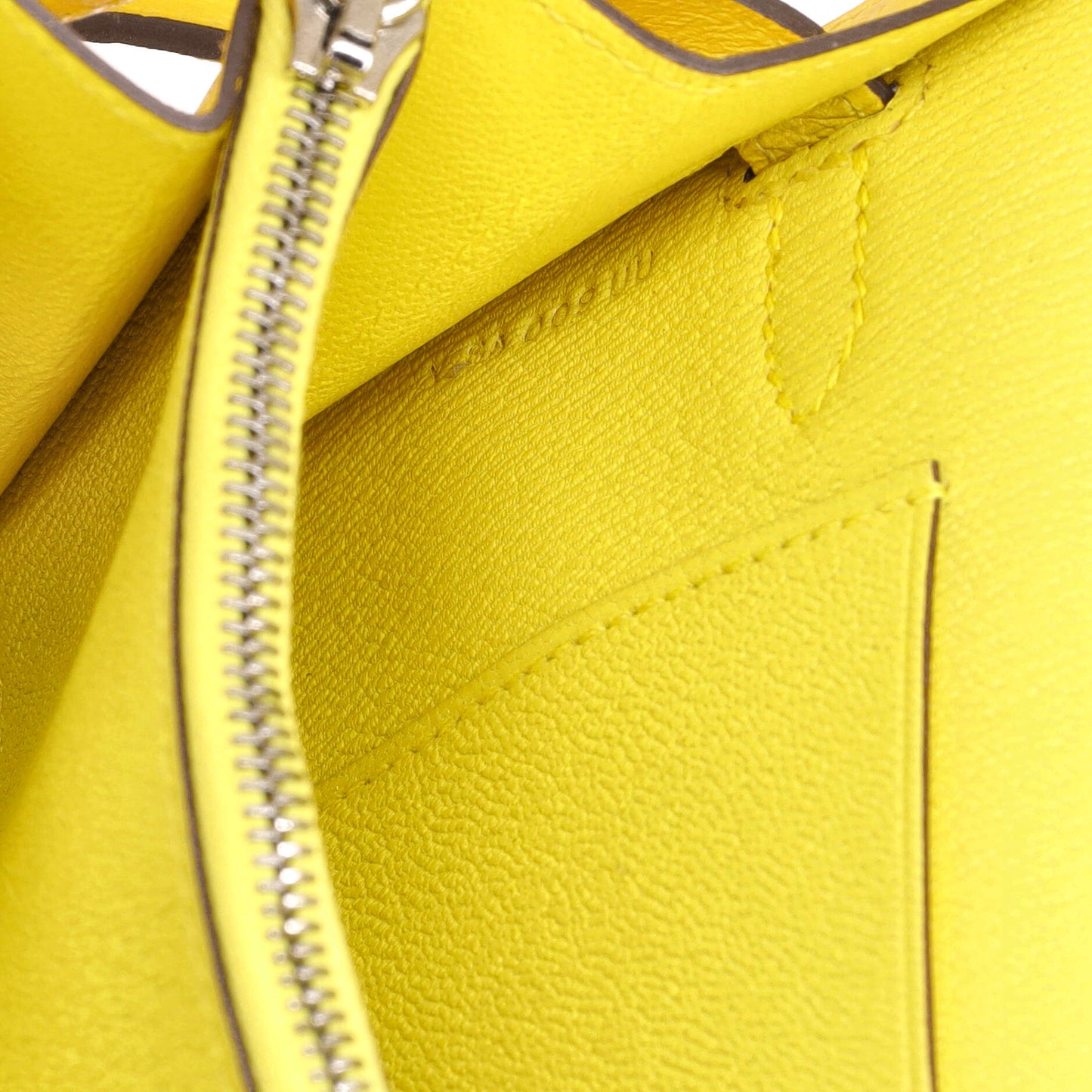 STRAPSTORY CROSSBODY BAG - 1482
