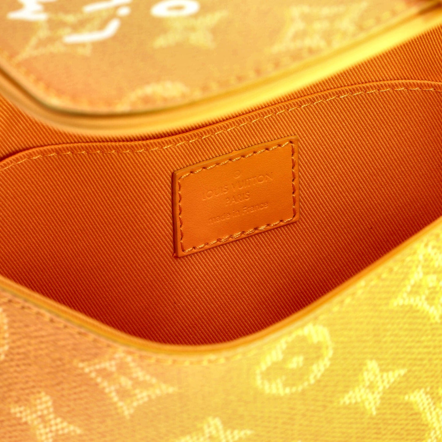 STRAPSTORY CROSSBODY BAG - 1721