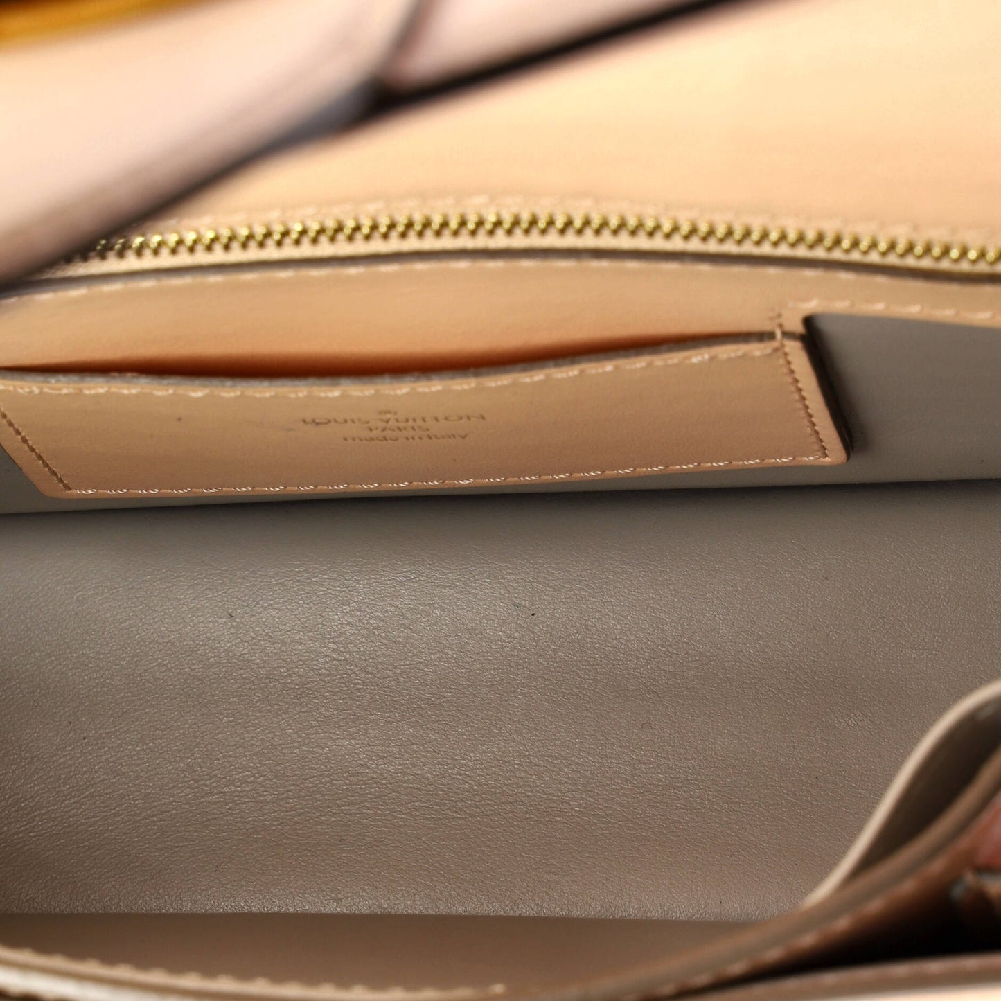 STRAPSTORY CROSSBODY BAG - 1651