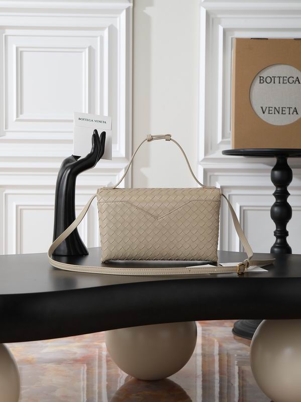 BTVA-Bags - Strap Story - 429