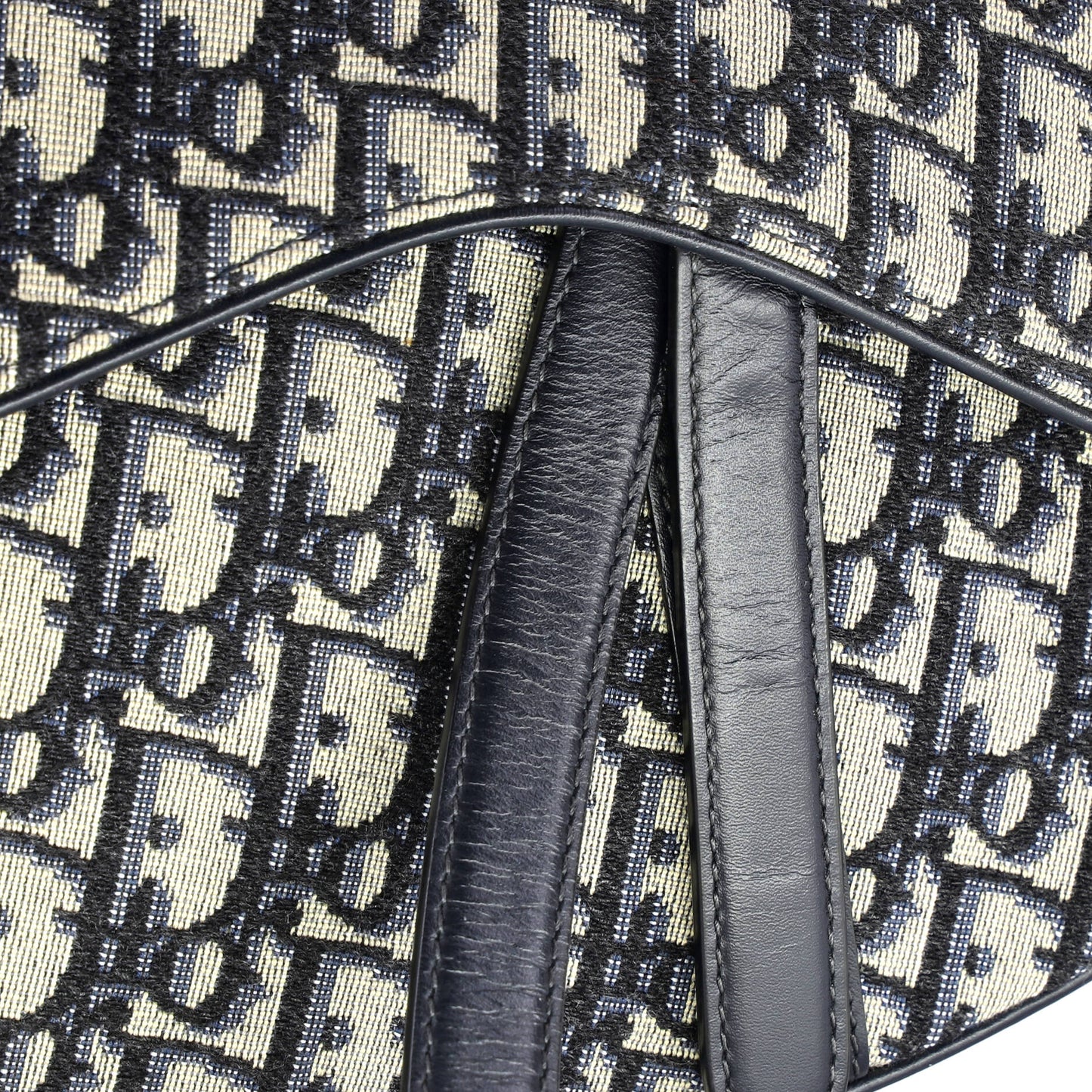STRAPSTORY SHOULDER BAG - 1483