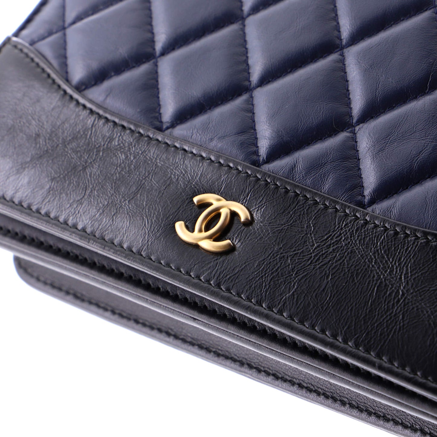 STRAPSTORY CROSSBODY BAG - 1952