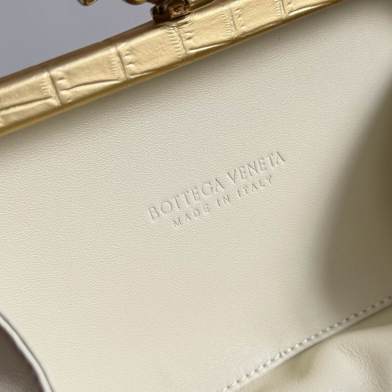 BTVA-Bags - Strap Story - 545
