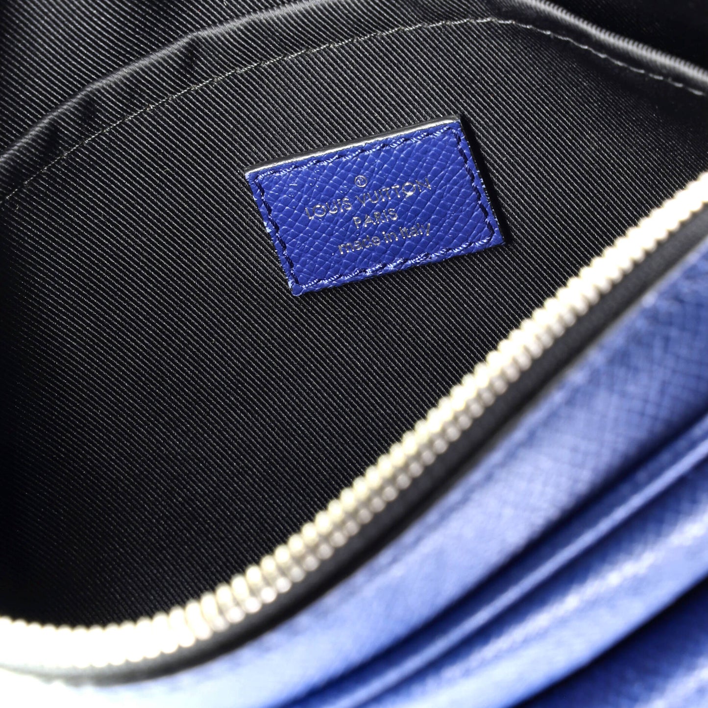 STRAPSTORY CROSSBODY BAG - 1884