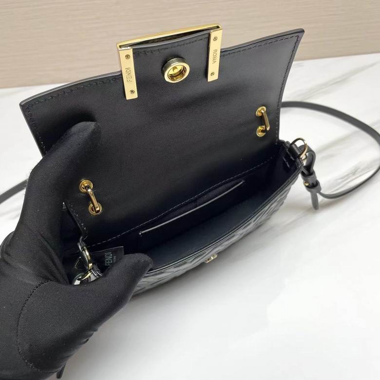 FDNI-Bags - Strap Story - 1090