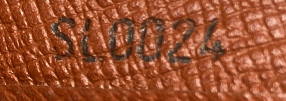 STRAPSTORY MESSENGER - 203