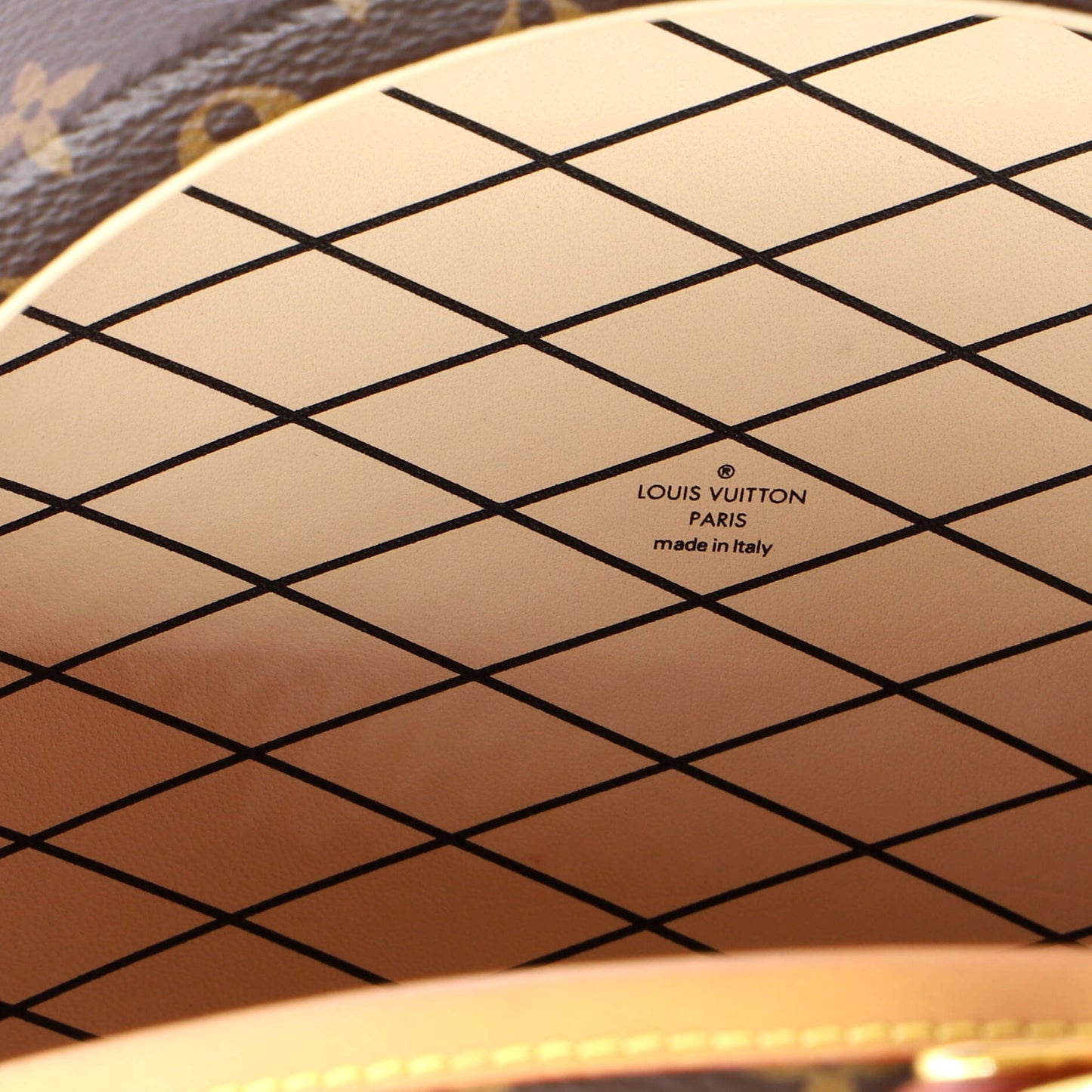 STRAPSTORY CROSSBODY BAG - 1832