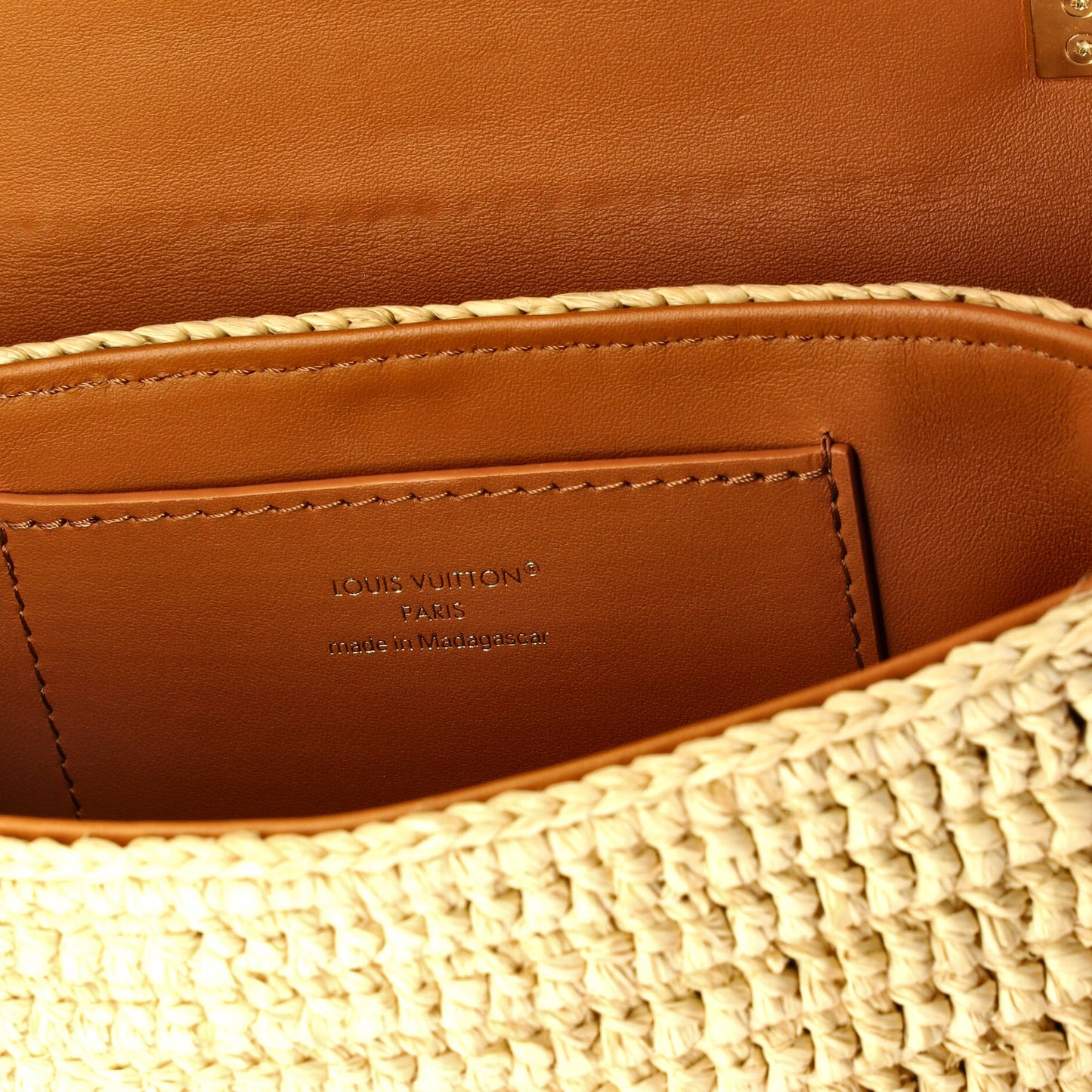 STRAPSTORY SHOULDER BAG - 1674