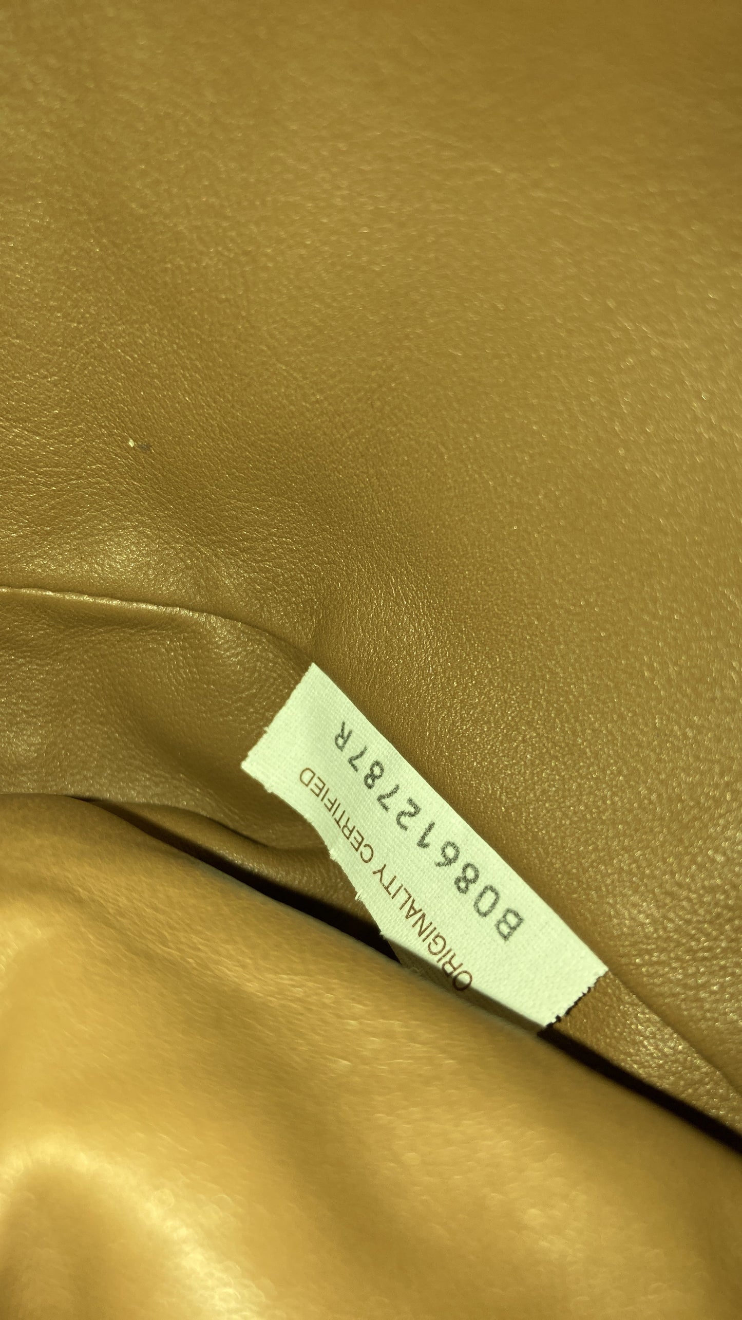STRAPSTORY CROSSBODY BAG - 2911