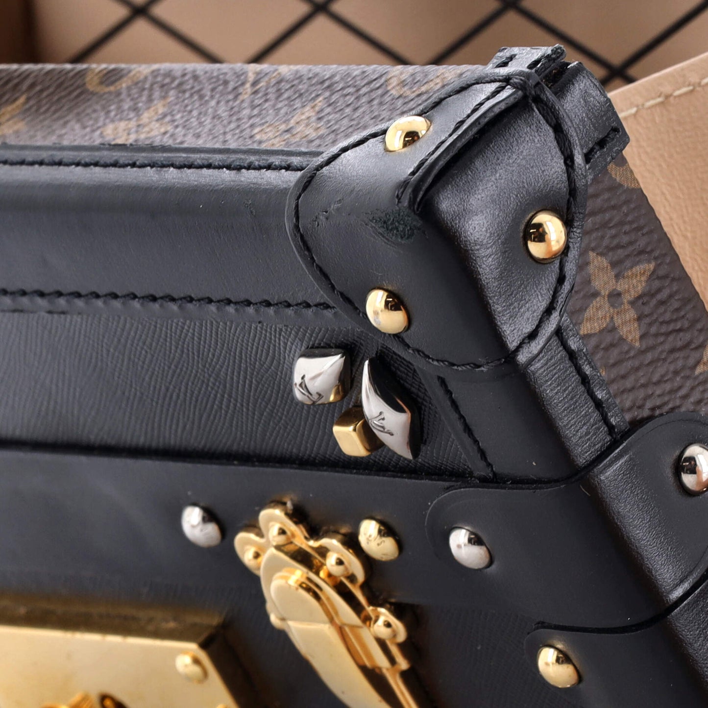 STRAPSTORY CROSSBODY BAG - 3226