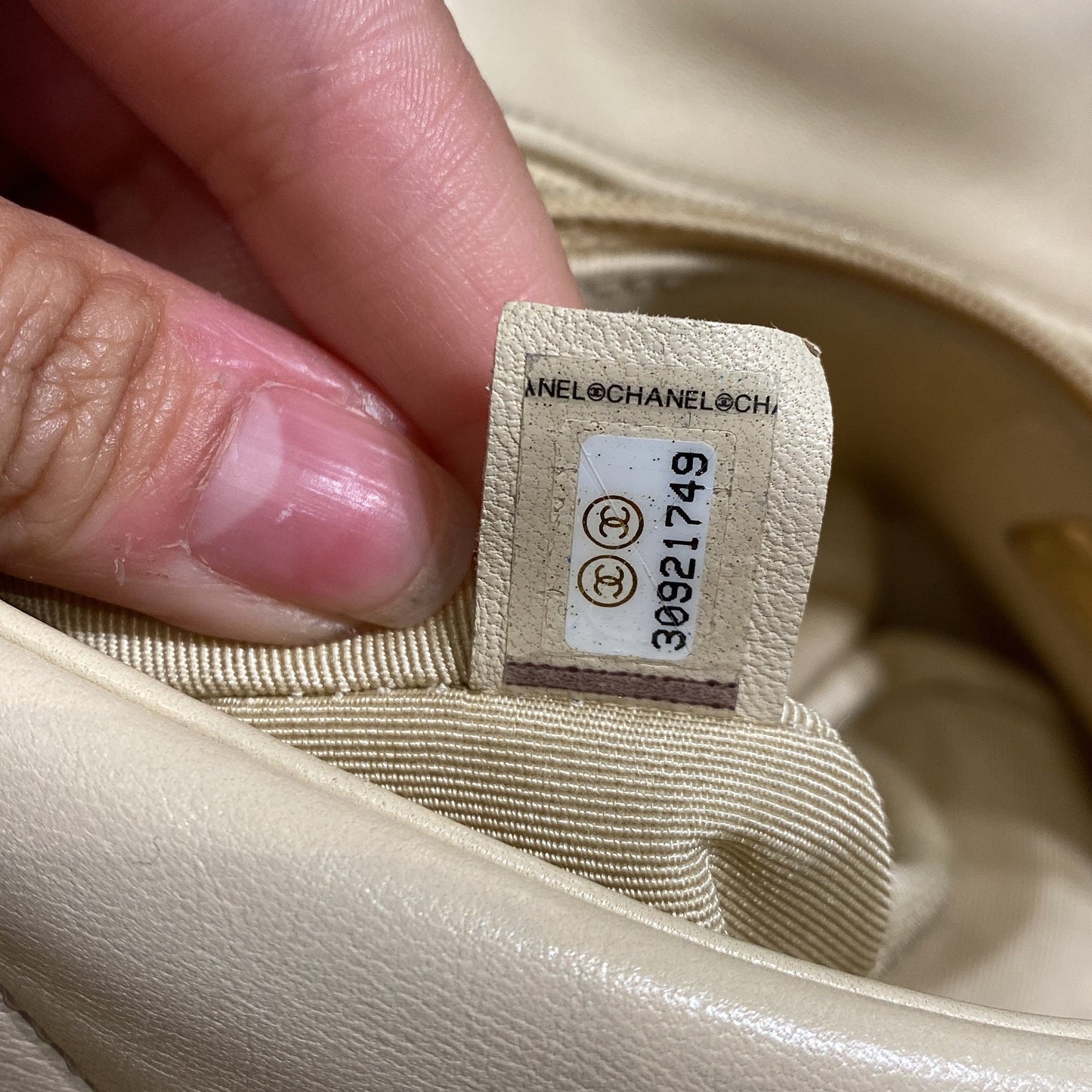 STRAPSTORY CROSSBODY BAG - 2640