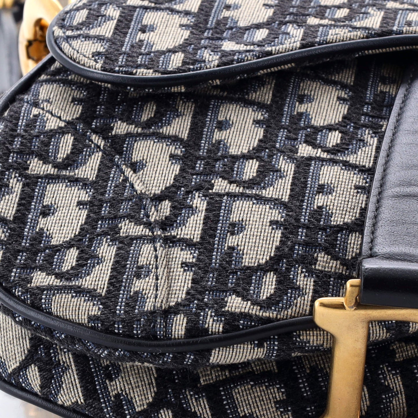 STRAPSTORY SHOULDER BAG - 2865