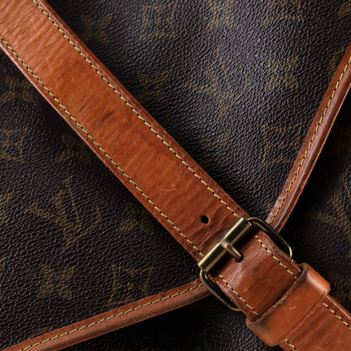 STRAPSTORY MESSENGER - 155