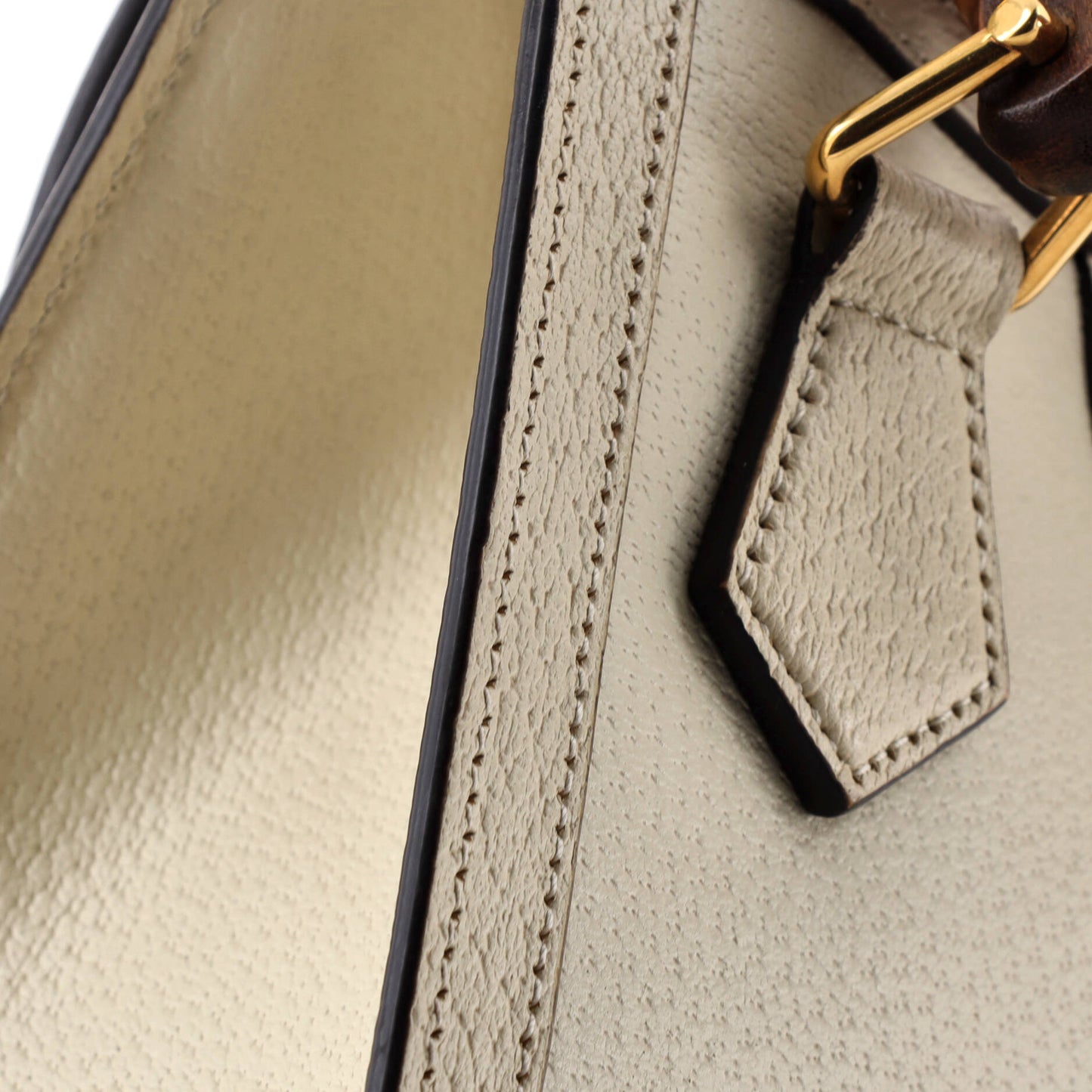 STRAPSTORY CROSSBODY BAG - 3210