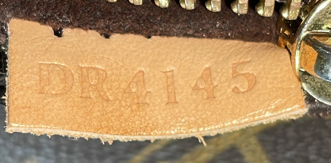 STRAPSTORY MESSENGER - 147