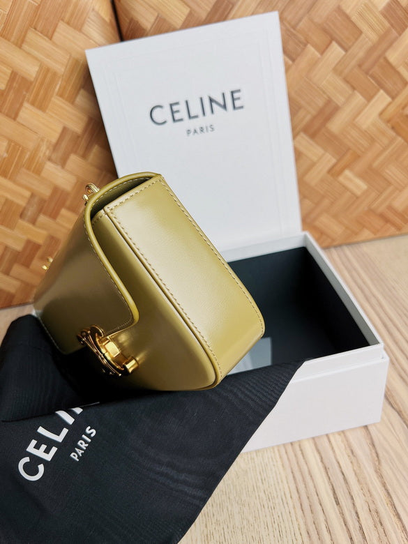 CLNE-Bags - Strap Story - 555