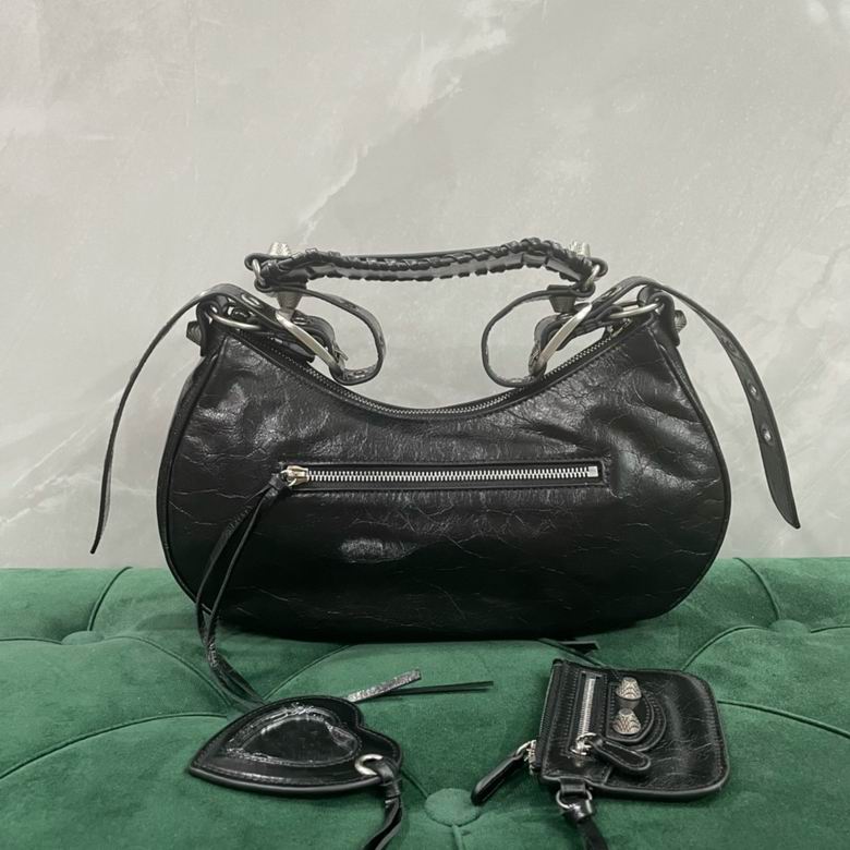BLGA-Bags - Strap Story - 640