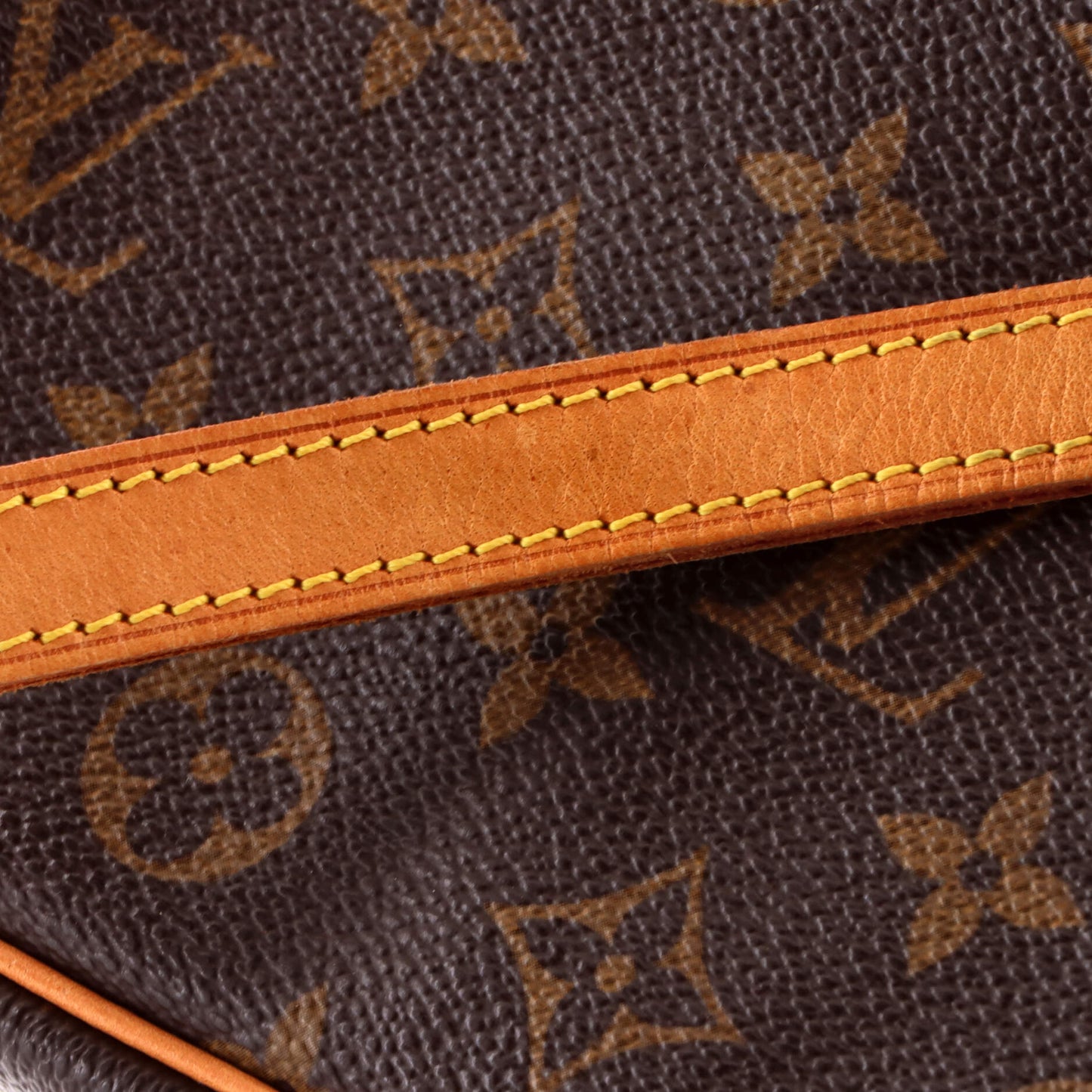 STRAPSTORY SHOULDER BAG - 3658