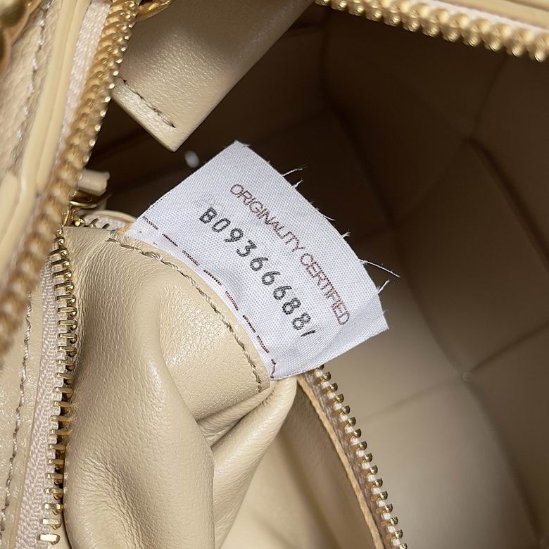 BTVA-Bags - Strap Story - 138