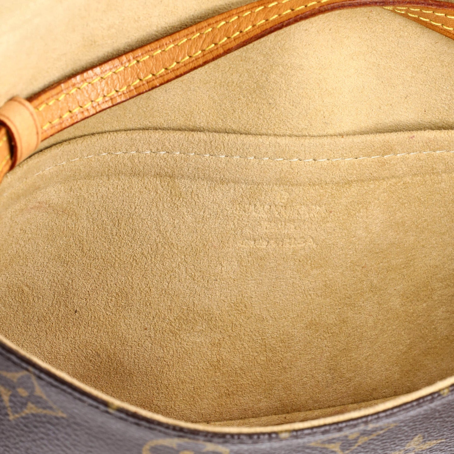 STRAPSTORY CROSSBODY BAG - 2984