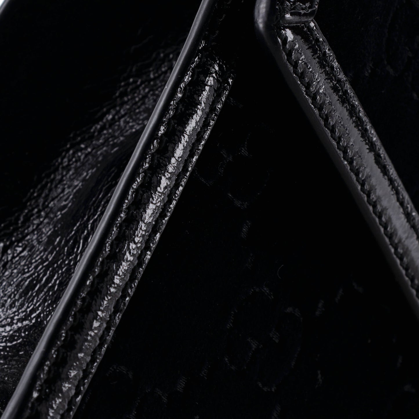 STRAPSTORY CROSSBODY BAG - 3031