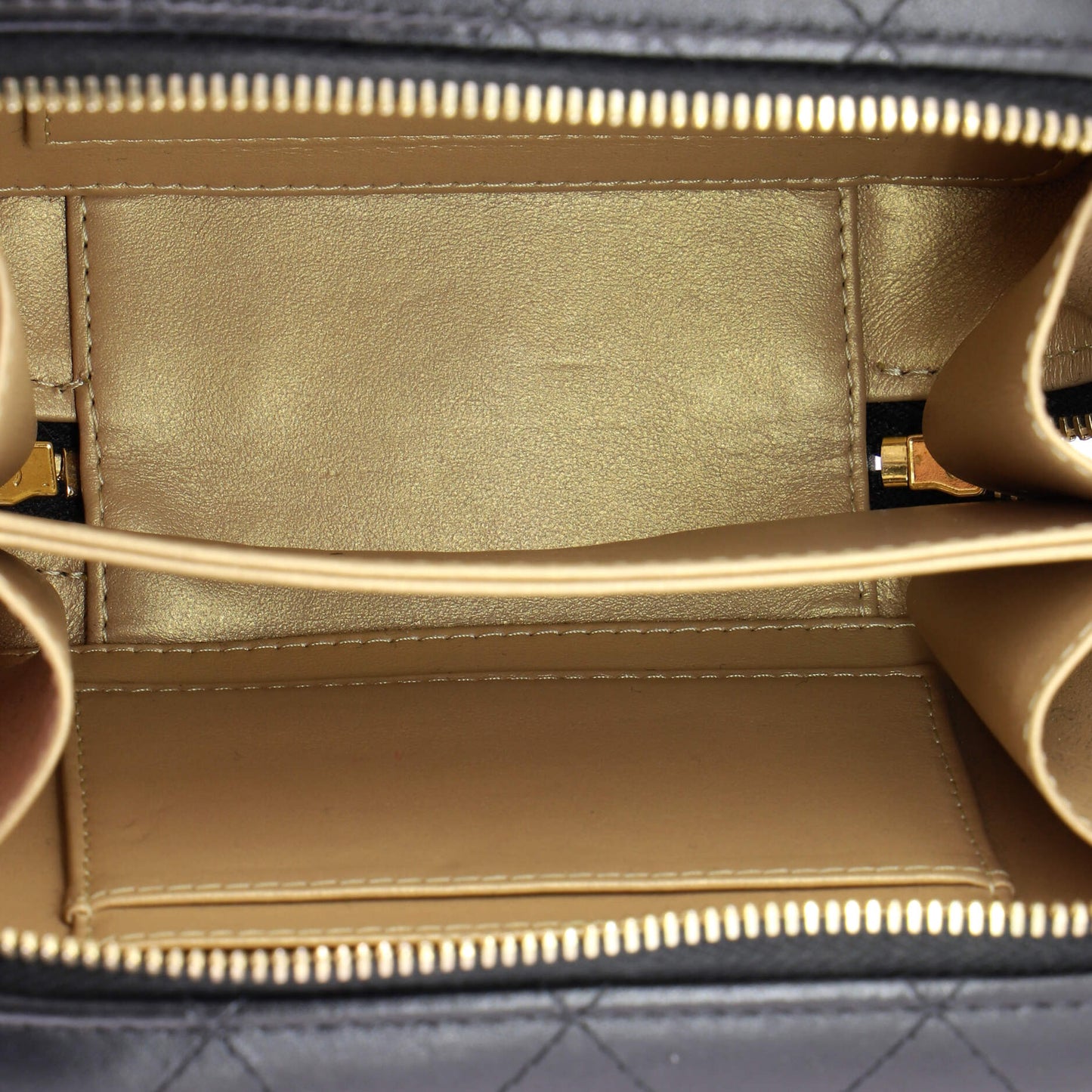 STRAPSTORY CROSSBODY BAG - 3230