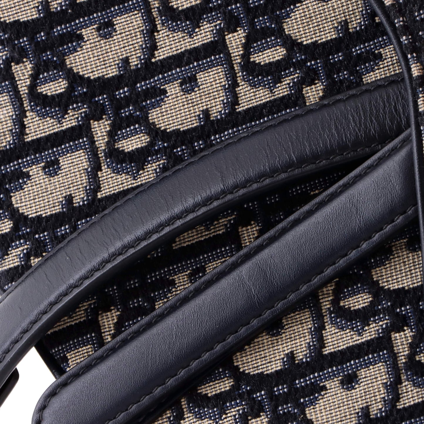 STRAPSTORY SHOULDER BAG - 3166