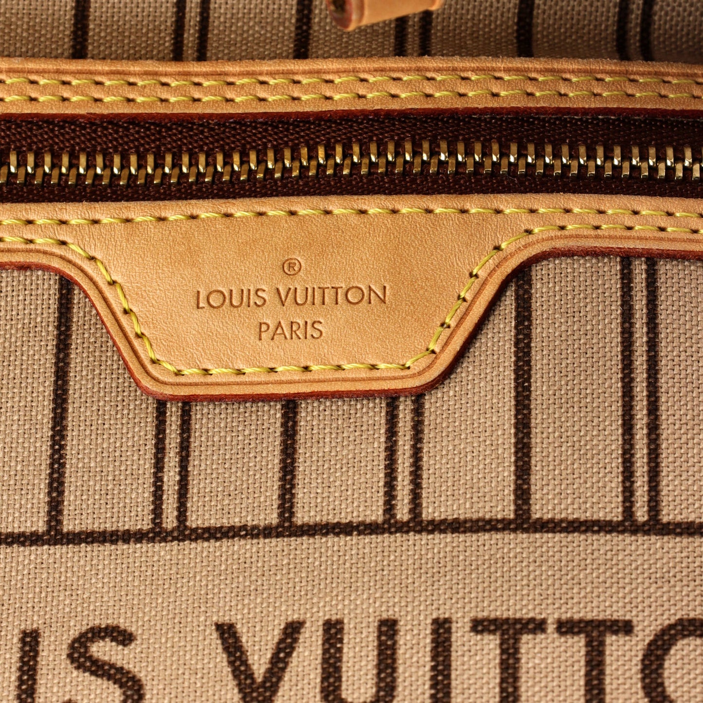 STRAPSTORY TOTE - 2006