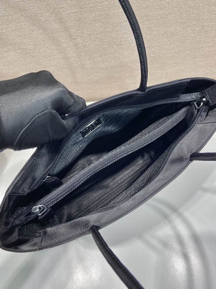 PRD-Bags - Strap Story - 2107