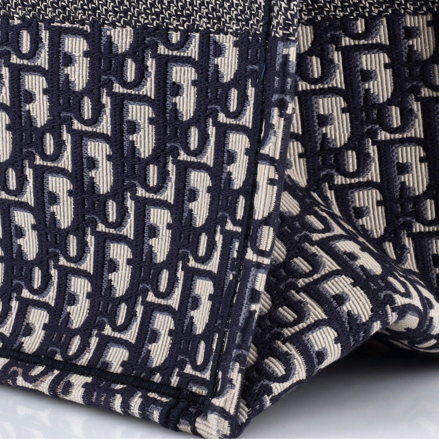 STRAPSTORY TOTE - 1769