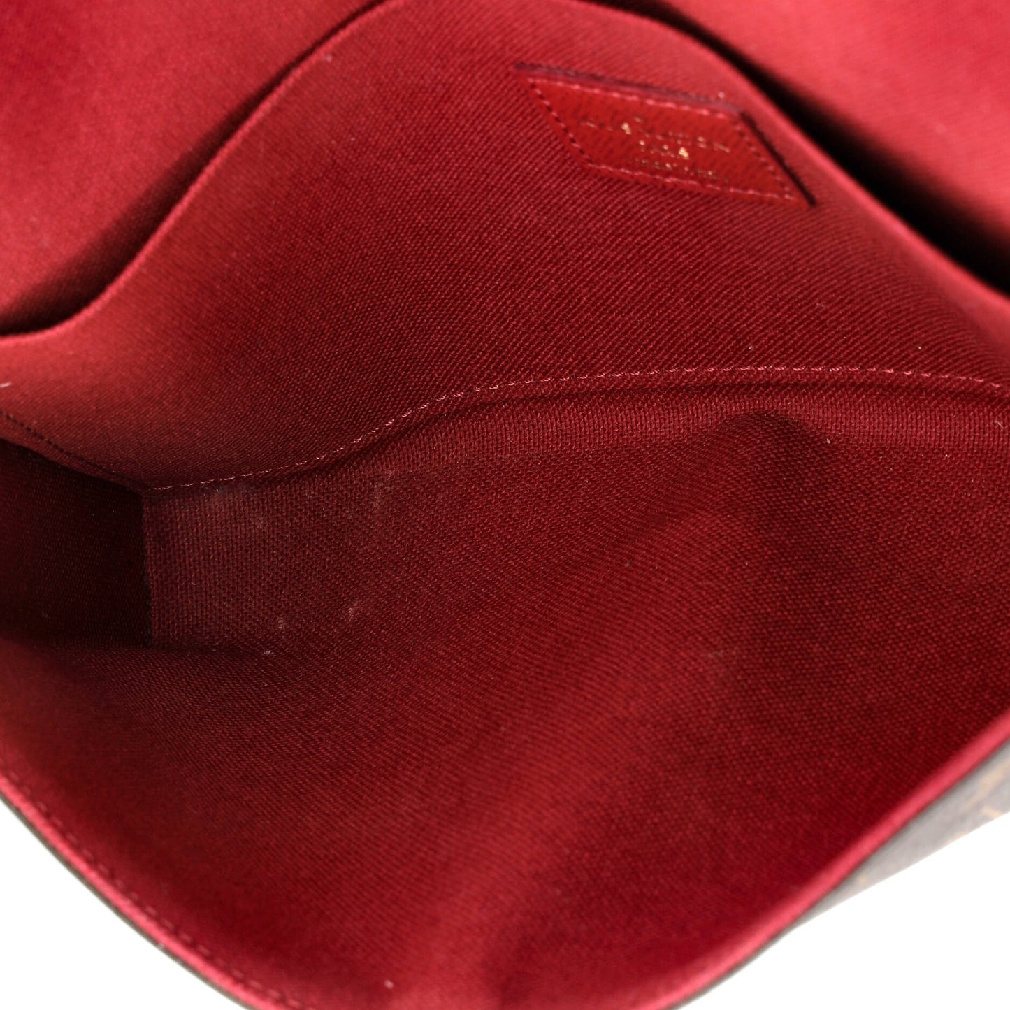 STRAPSTORY CROSSBODY BAG - 3587