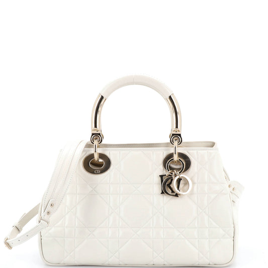 STRAPSTORY TOTE - 1854