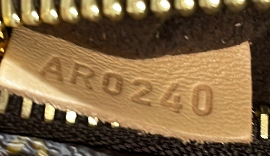 STRAPSTORY MESSENGER - 249