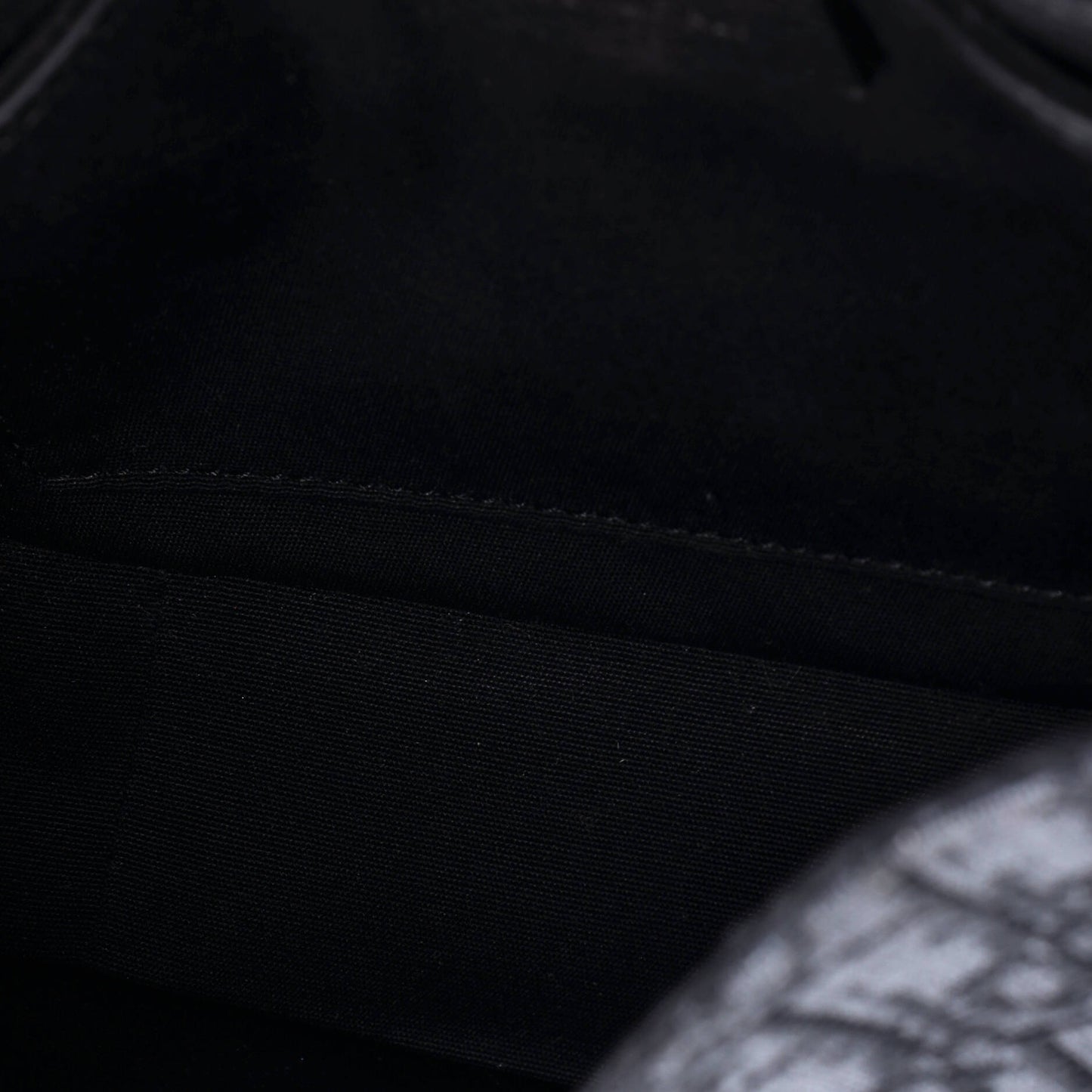 STRAPSTORY MESSENGER - 270