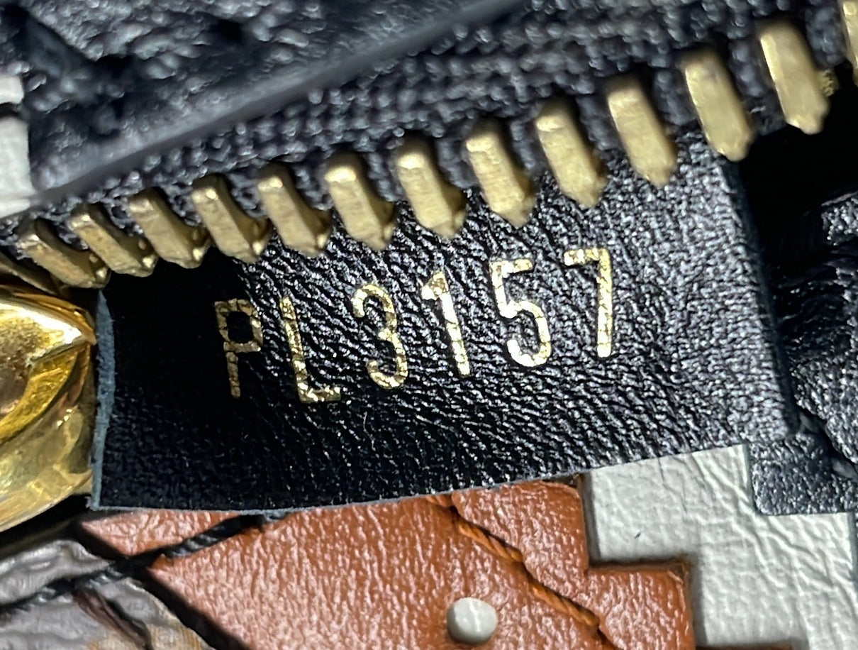 STRAPSTORY CROSSBODY BAG - 4931